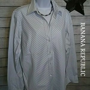 Banana Repunlic Woman Top